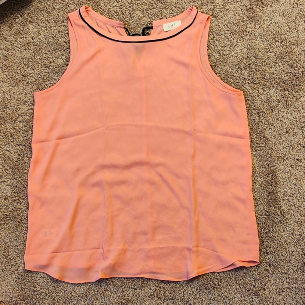 Loft sleeveless blouse size Large